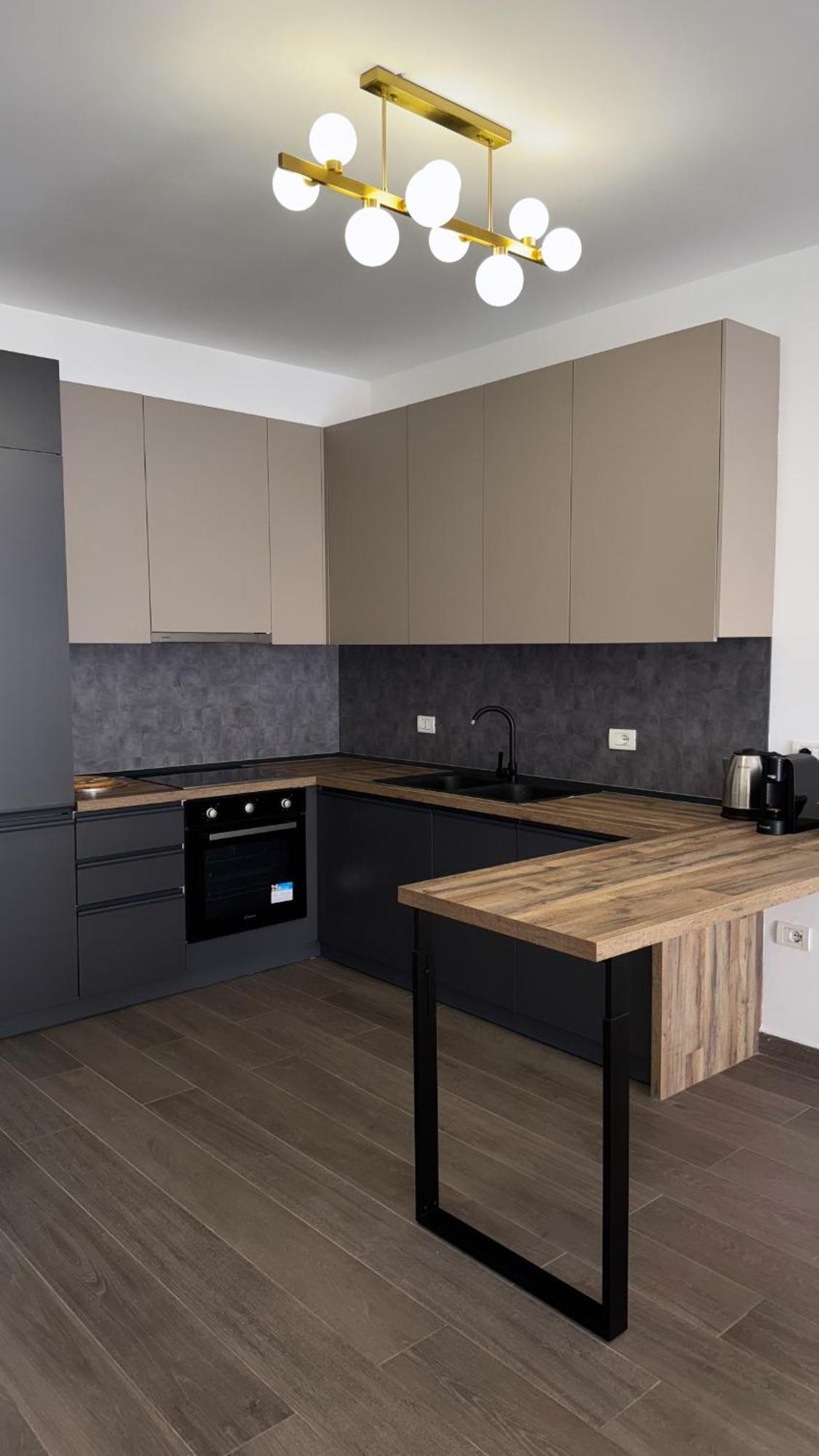Free Parking Skanderbeg Square - Spacious Central Apartment ติรานา ภายนอก รูปภาพ