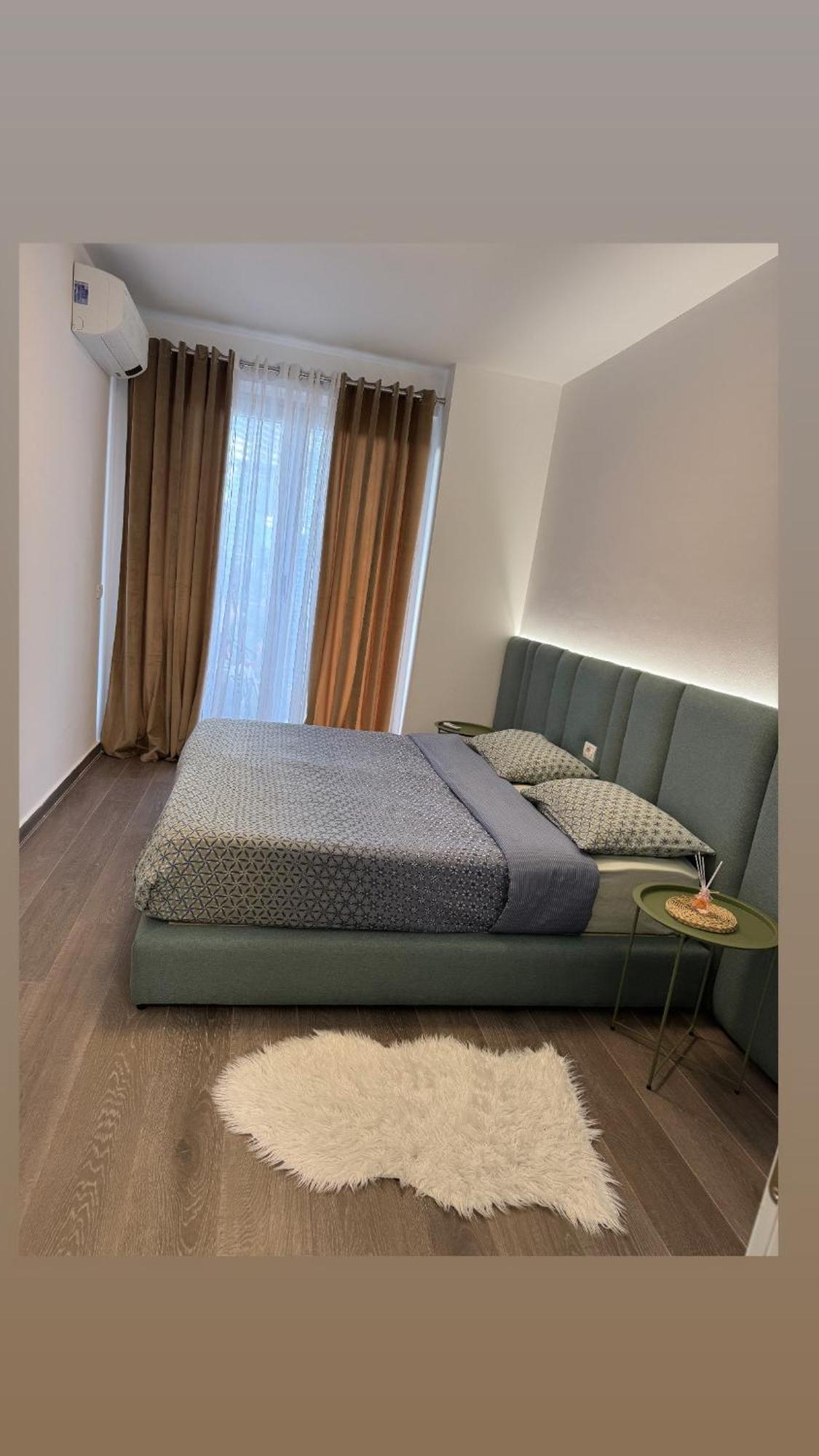 Free Parking Skanderbeg Square - Spacious Central Apartment ติรานา ภายนอก รูปภาพ